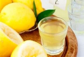Suc de lămâie într -un amestec cu un ou normalizează zahărul din sânge în diabet